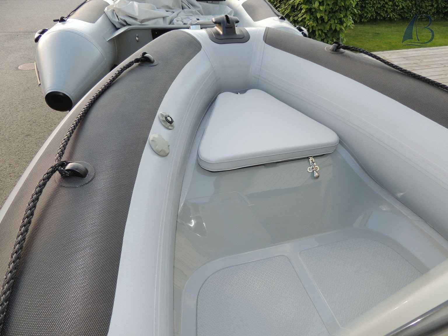 Motorboot Adventure Boats Adventure Vesta 380
