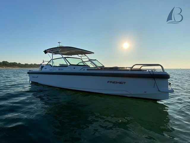 Motorboot Axopar 24 T-top