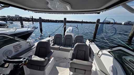 Motorboot Axopar 24 T-top