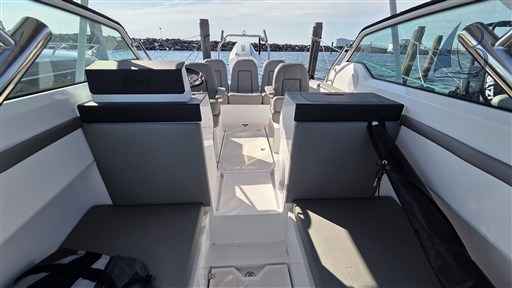 Motorboot Axopar 24 T-top