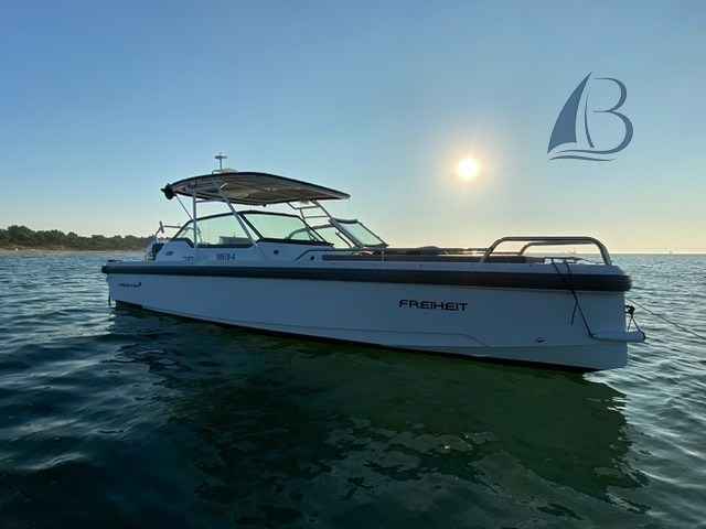 Motorboot Axopar 24 T-top