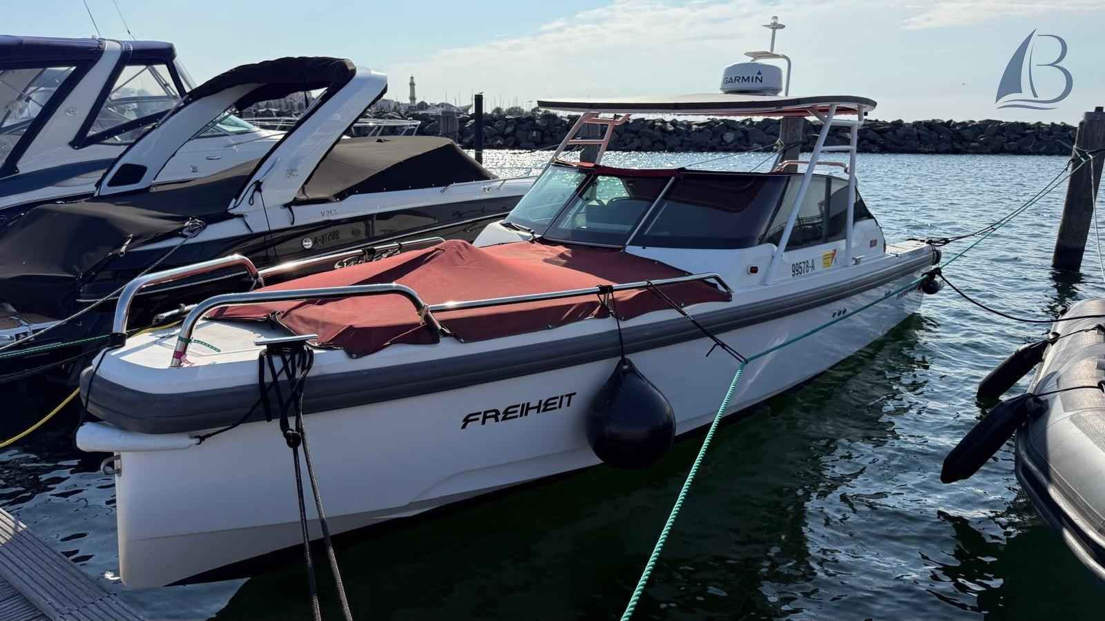 Motorboot Axopar 24 T-top