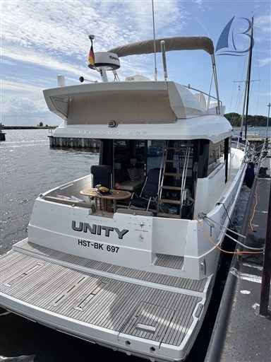 Motorboot Jeanneau Velasco 43f