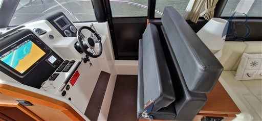 Motorboot Jeanneau Velasco 43f