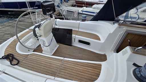 Motorboot Bavaria 36-2