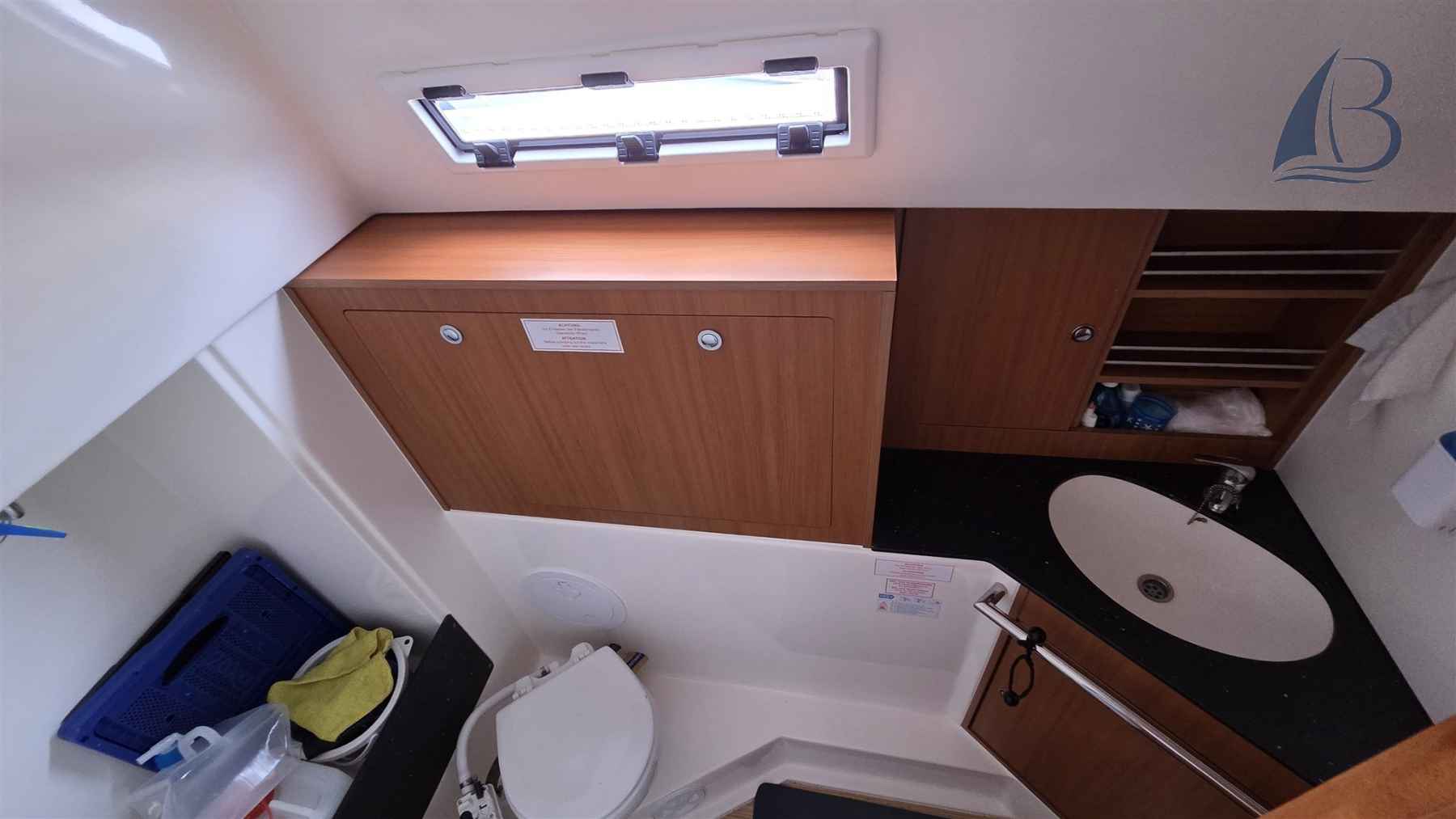 Motorboot Bavaria Cruiser 32 Short Keel