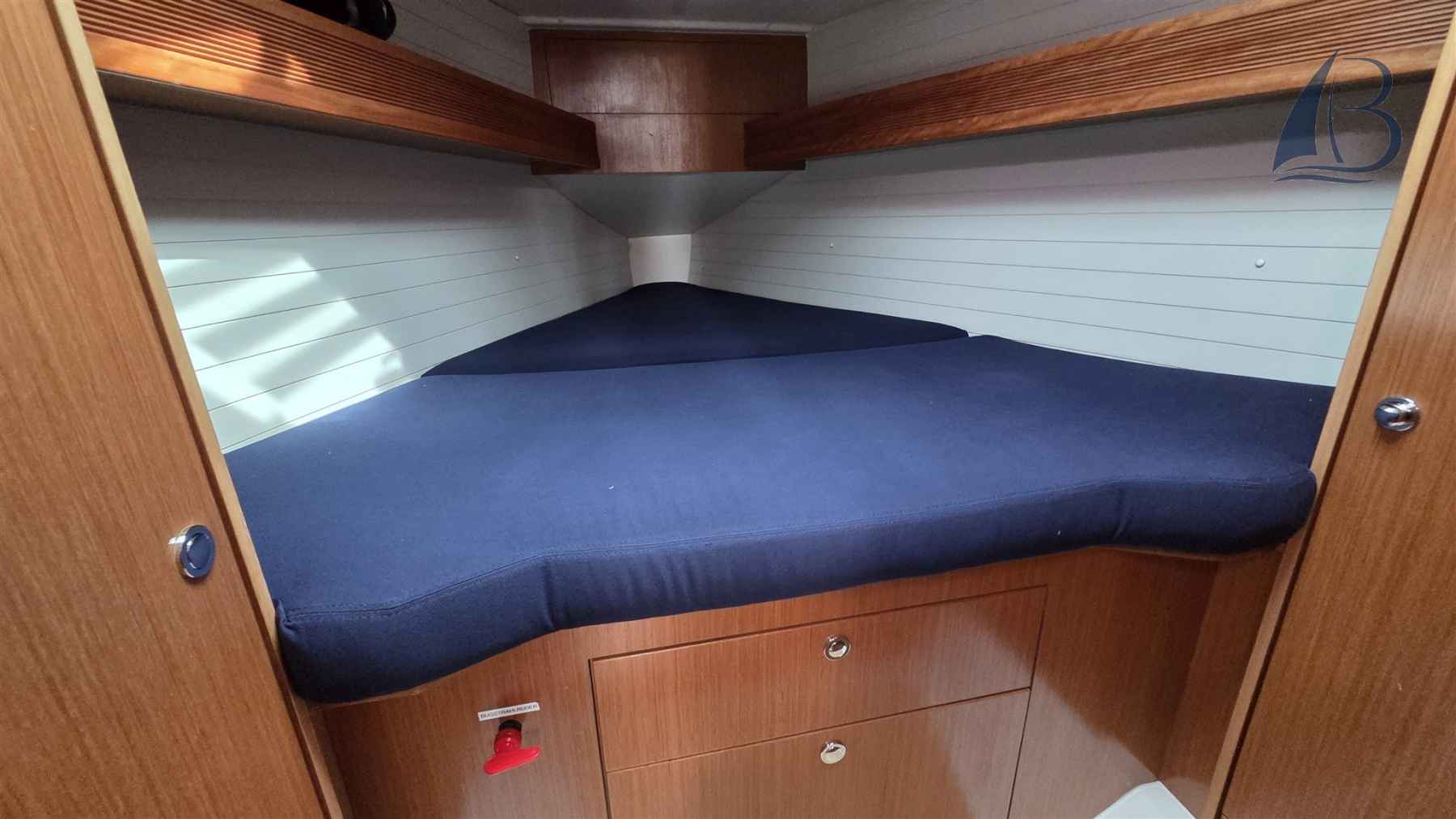 Motorboot Bavaria Cruiser 32 Short Keel