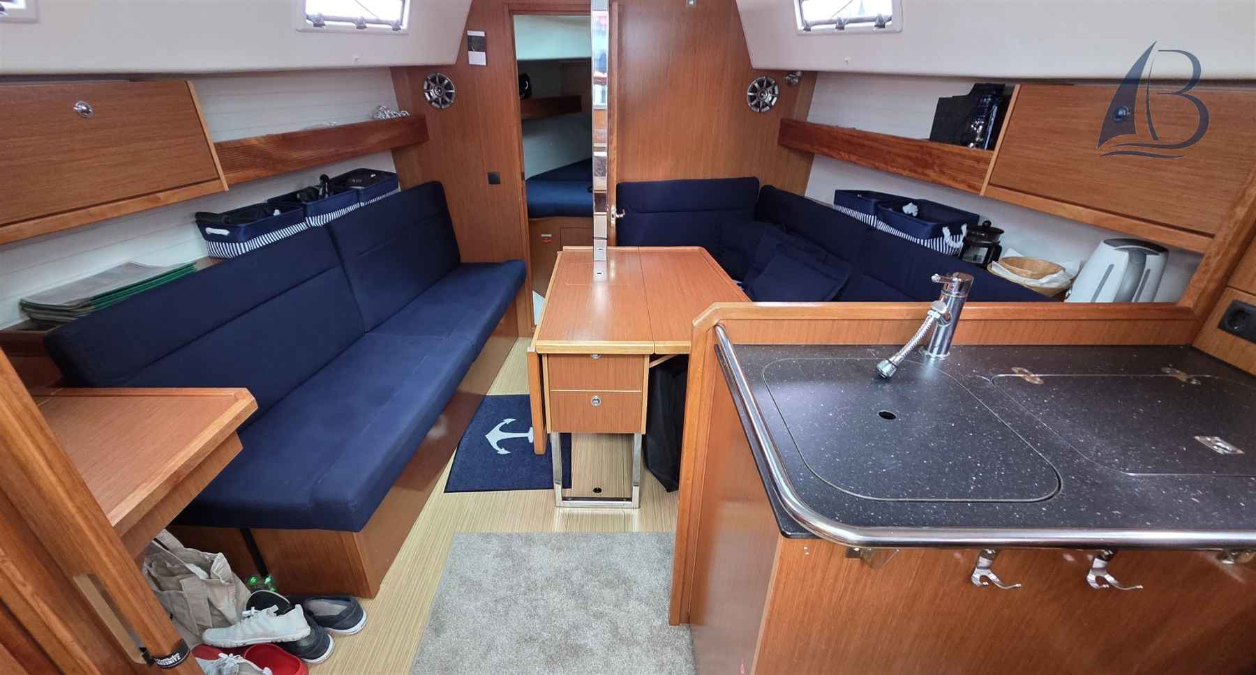 Motorboot Bavaria Cruiser 32 Short Keel