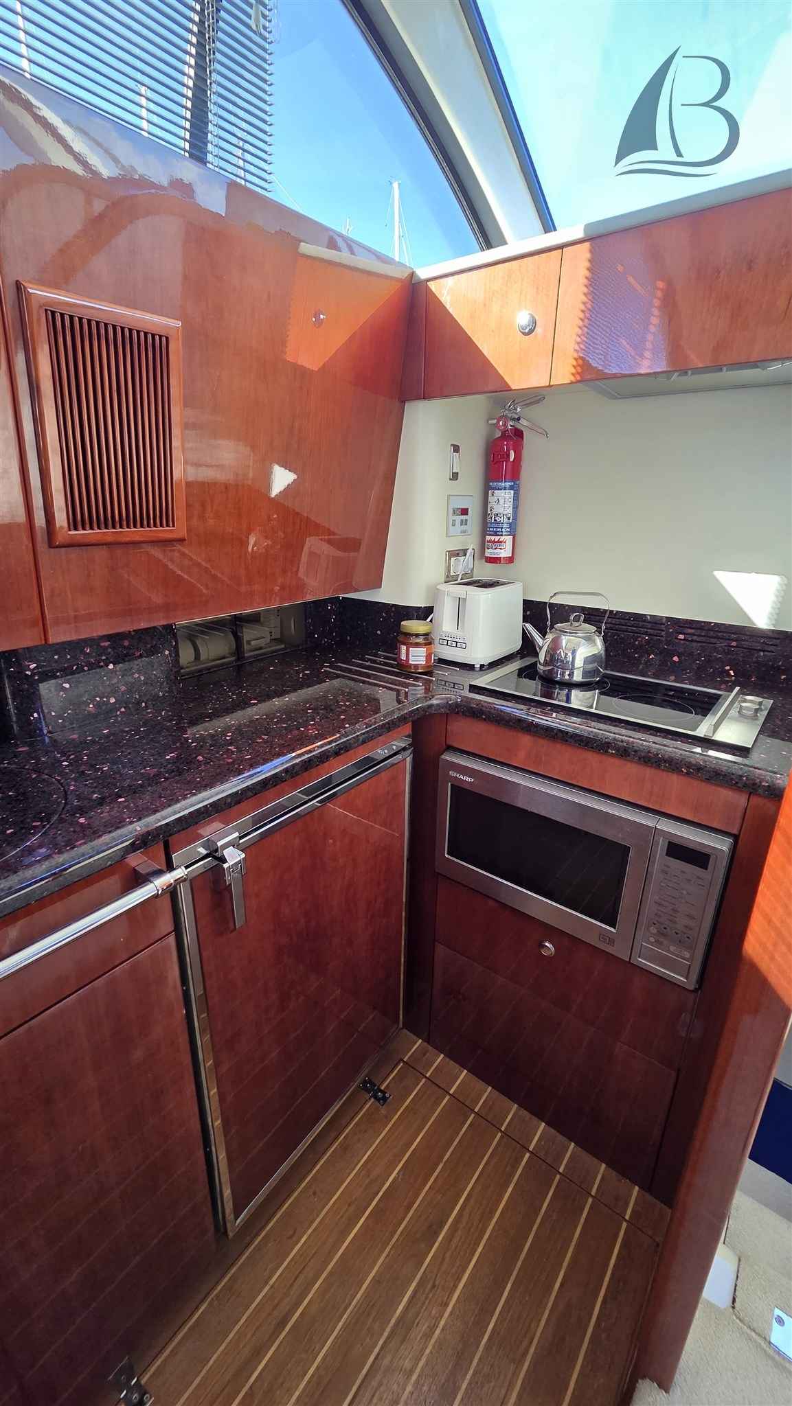 Motorboot Fairline Phantom 46