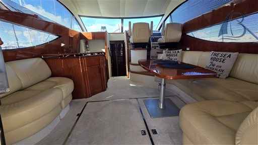 Motorboot Fairline Phantom 46