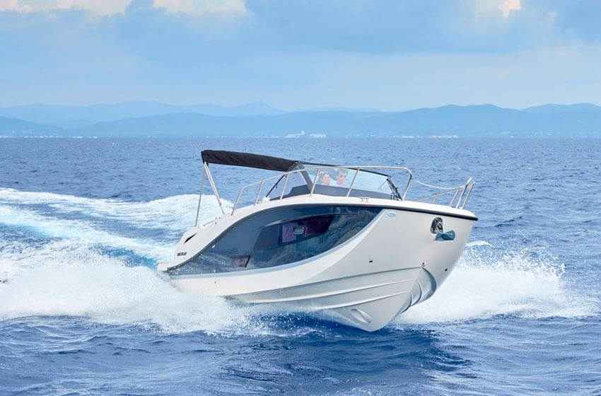 Motorboot Quicksilver Activ 875 Sundeck