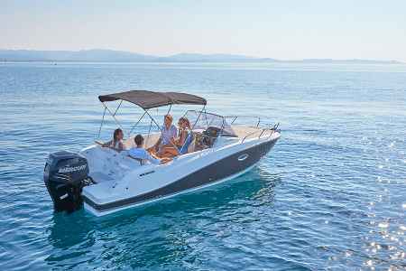 Motorboot Quicksilver Activ 675 Sundeck