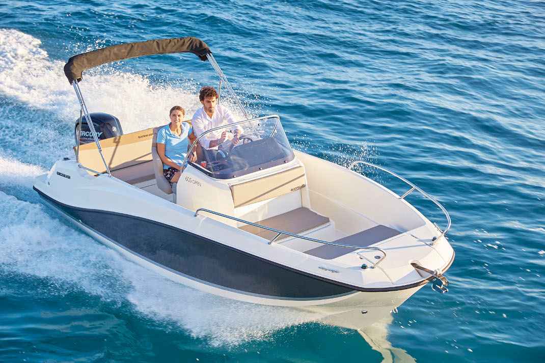 Motorboot Bayliner V20i
