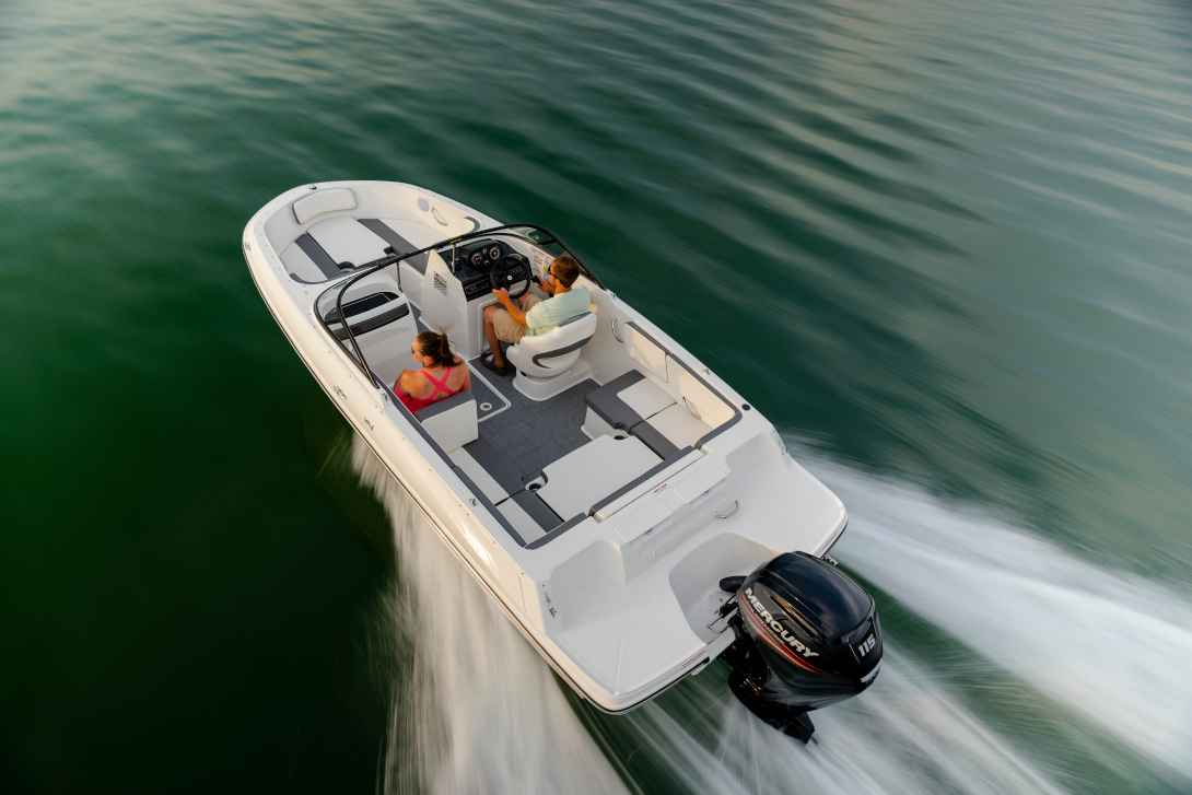 Motorboot Bayliner VR4 Bowrider OB