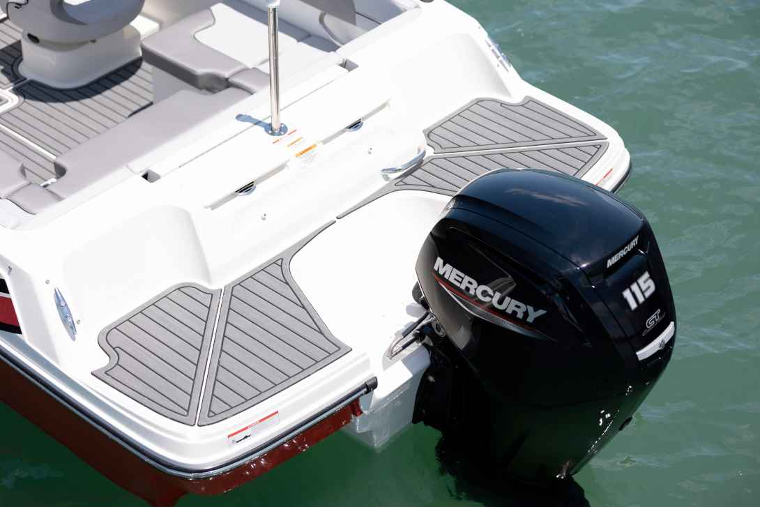 Motorboot Bayliner VR4 Bowrider OB