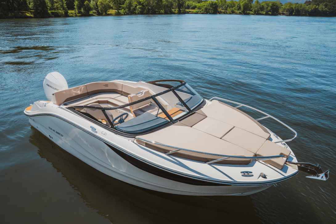 Motorboot Bayliner C21 Cuddy