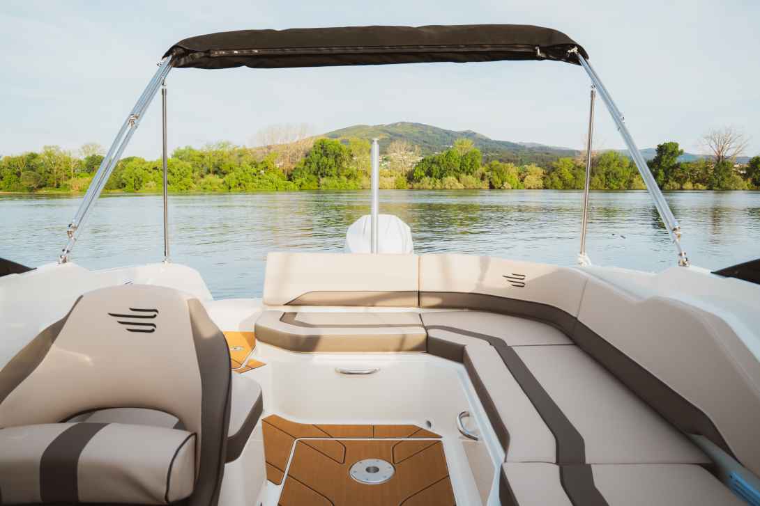 Motorboot Bayliner C21 Cuddy