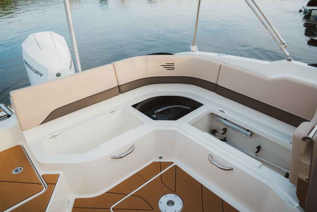 Motorboot Bayliner C21 Cuddy