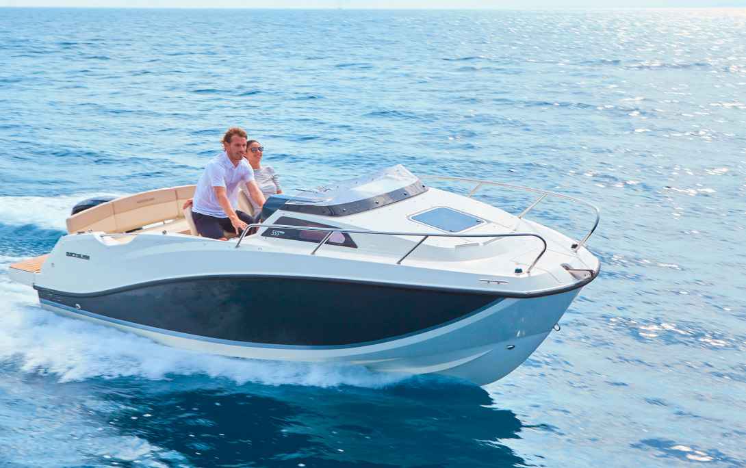 Motorboot Quicksilver Activ 555 Cabin