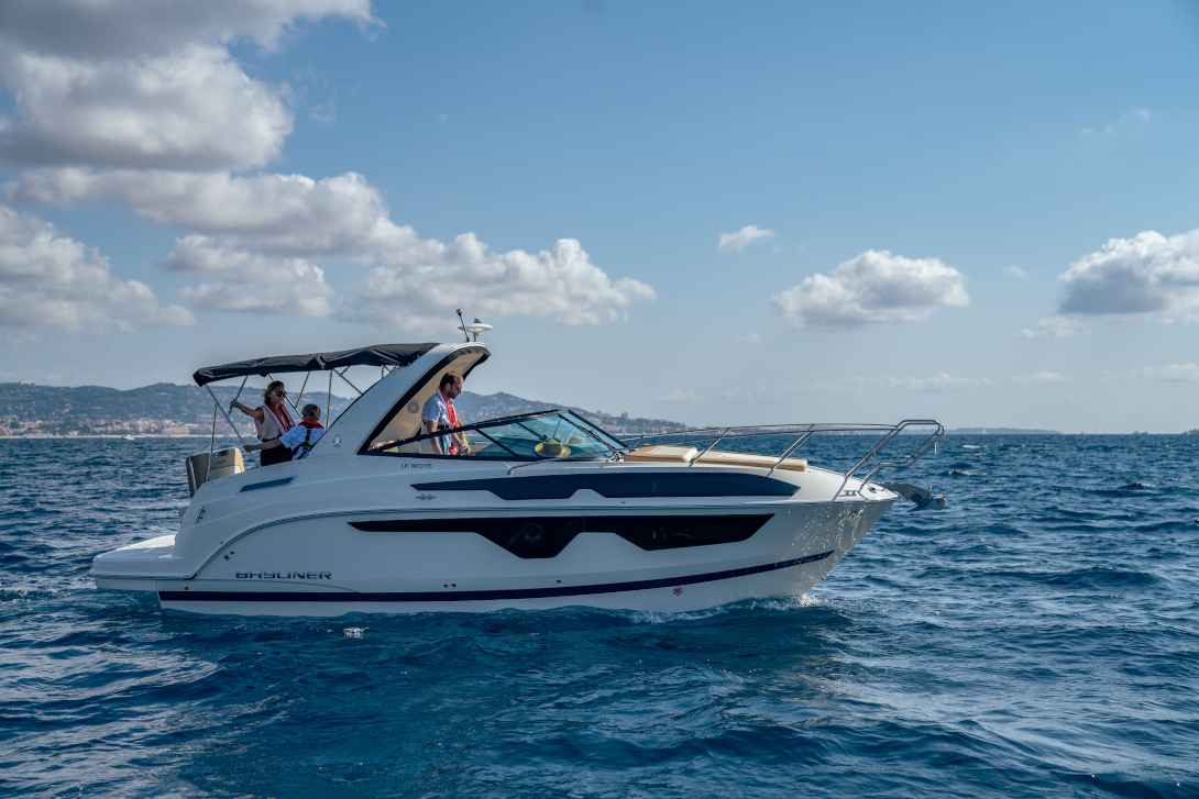 Motorboot Bayliner Ciera 8