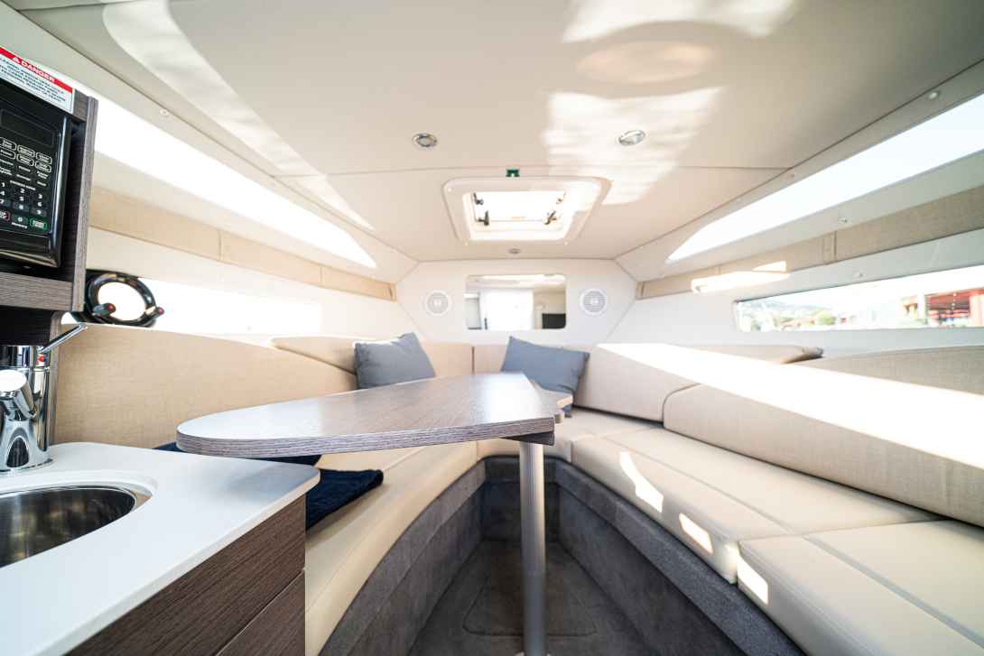 Motorboot Bayliner Ciera 8