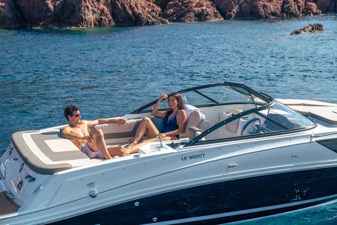 Motorboot Bayliner VR6 Cuddy IB