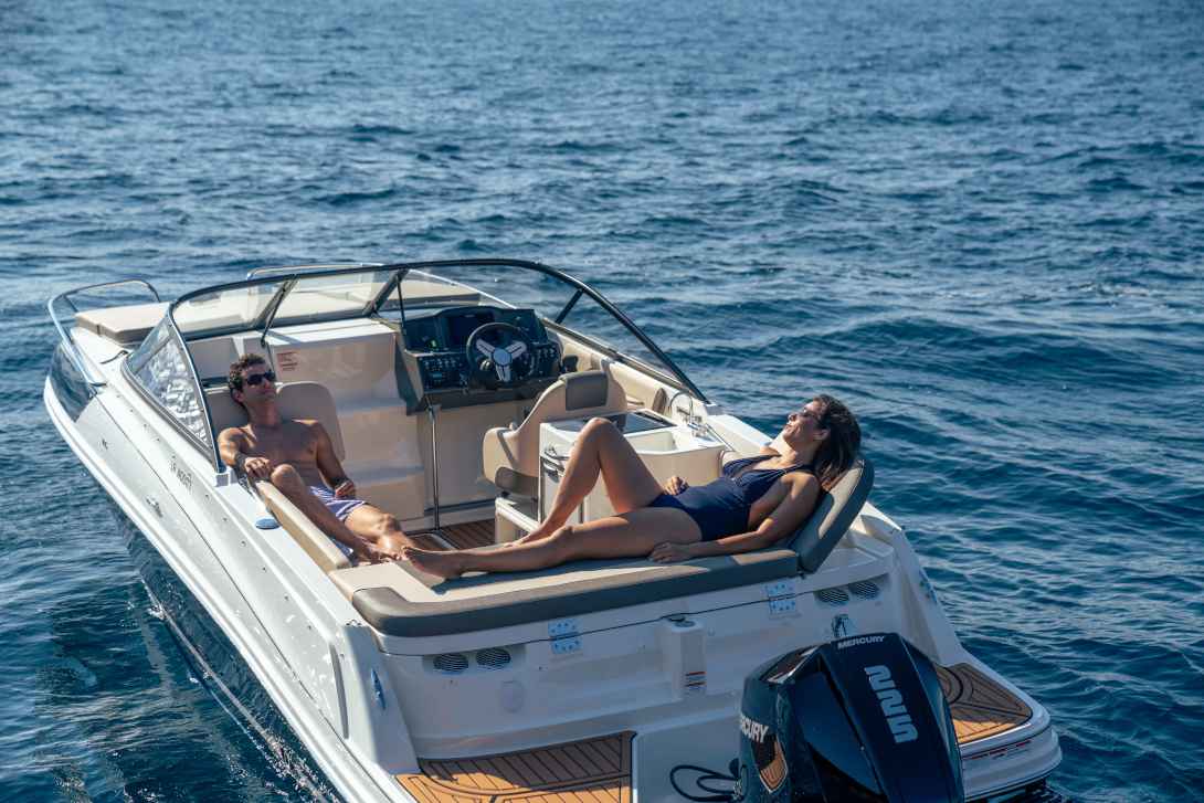 Motorboot Bayliner VR6 Cuddy OB