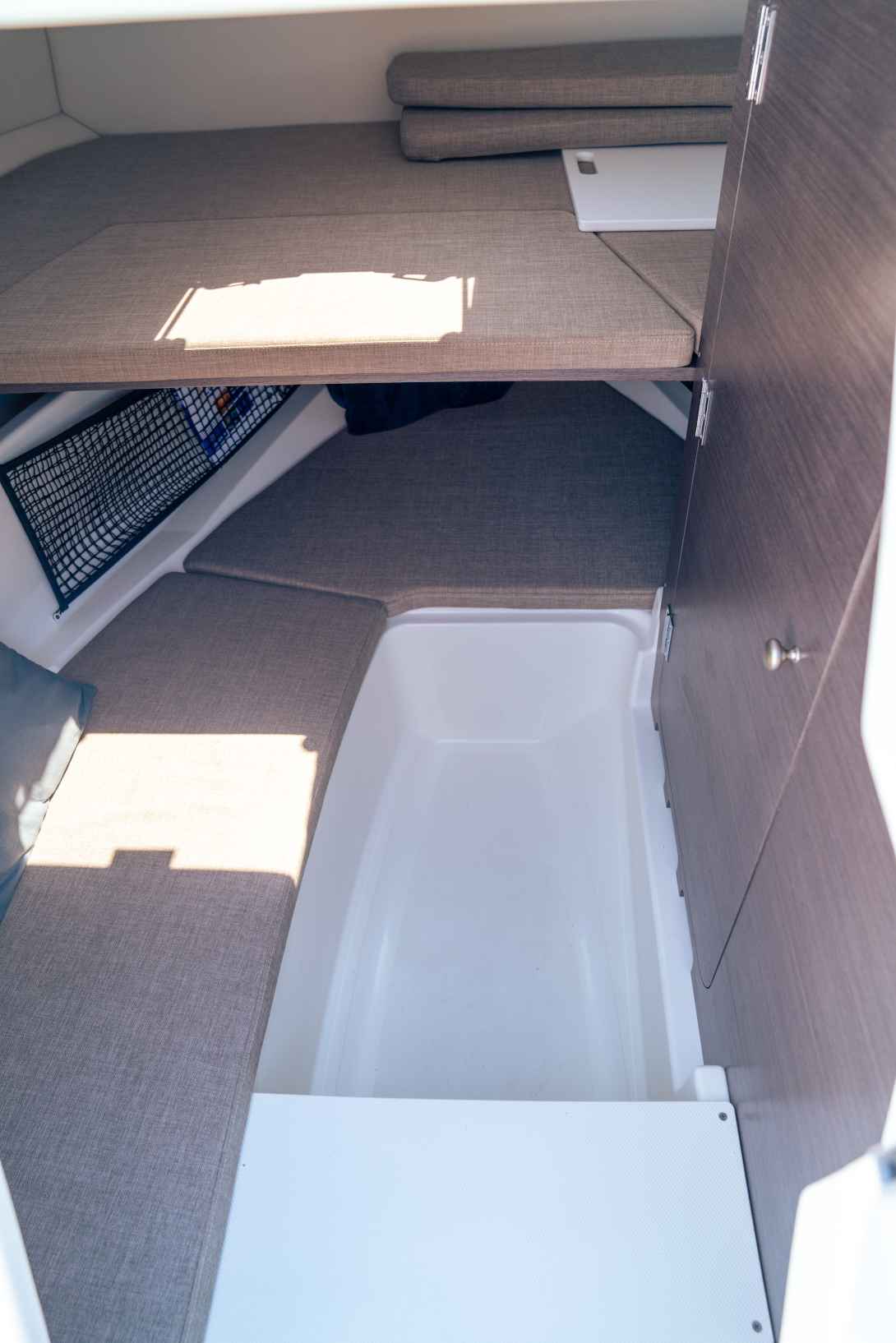 Motorboot Bayliner VR6 Cuddy OB