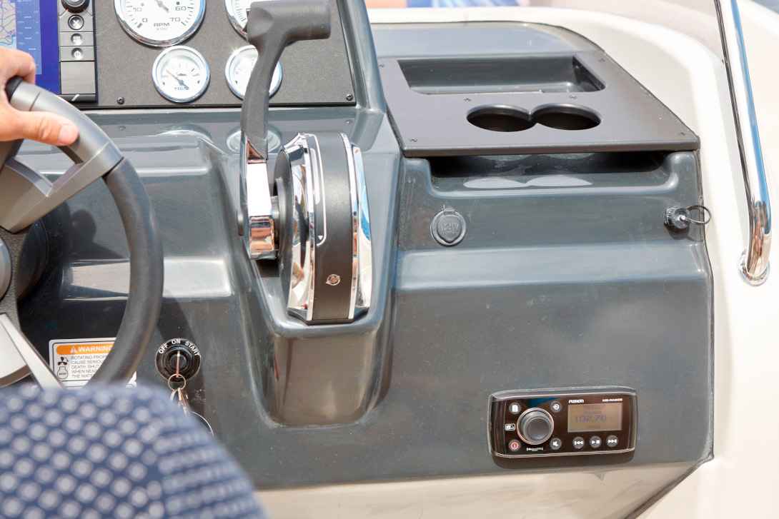 Motorboot Quicksilver Activ 555 Open
