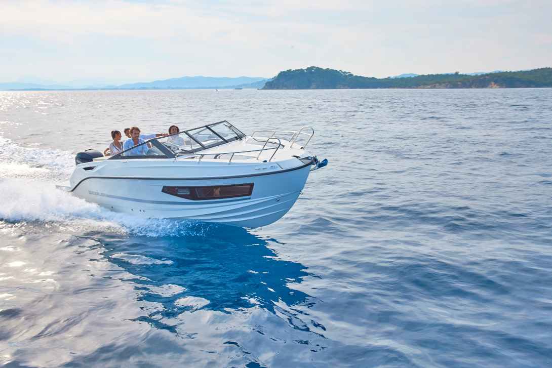 Motorboot Quicksilver Activ 755 Cruiser
