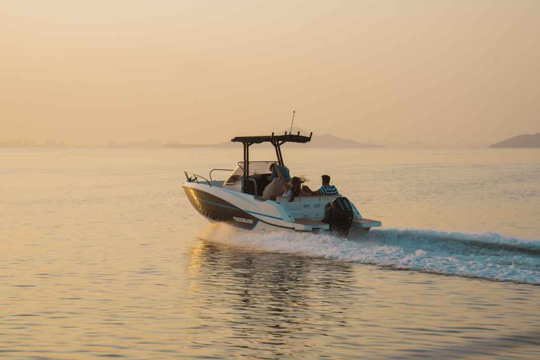 Motorboot Quicksilver Activ 705 Open