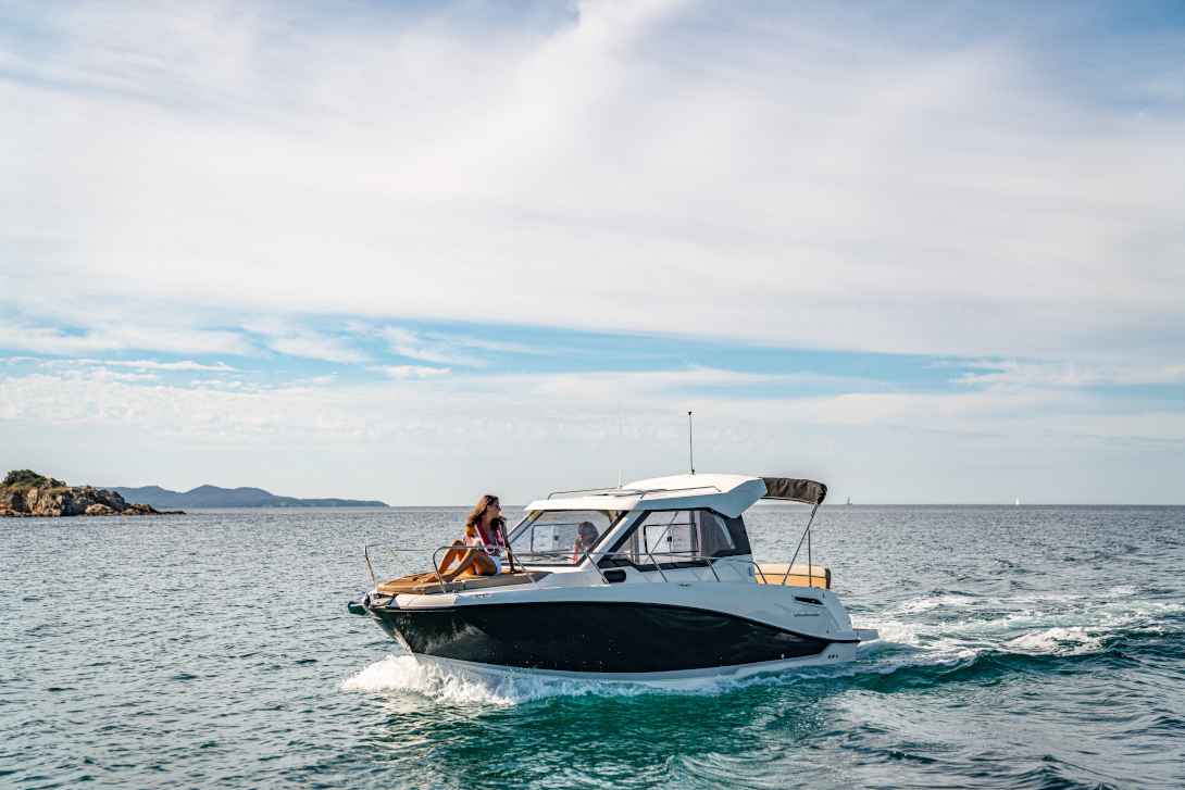 Motorboot Quicksilver Activ 705 Weekend