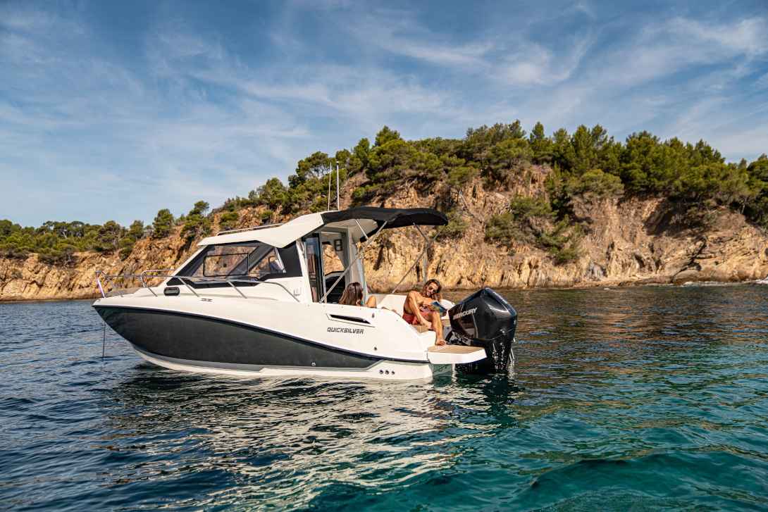 Motorboot Quicksilver Activ 705 Weekend