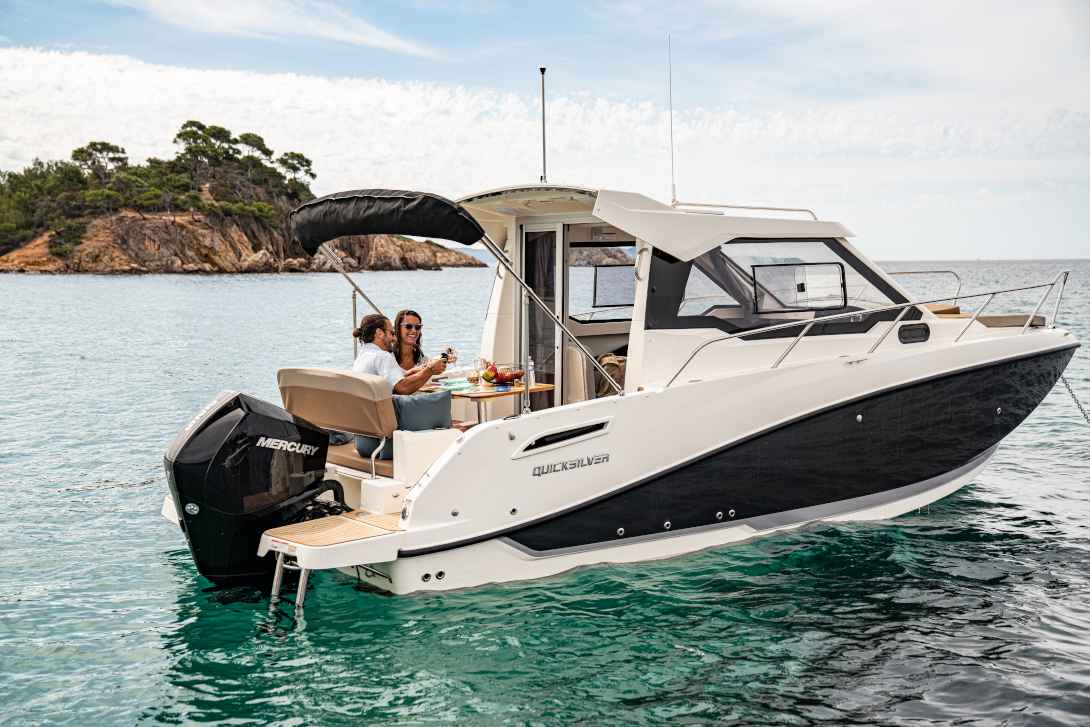 Motorboot Quicksilver Activ 705 Weekend