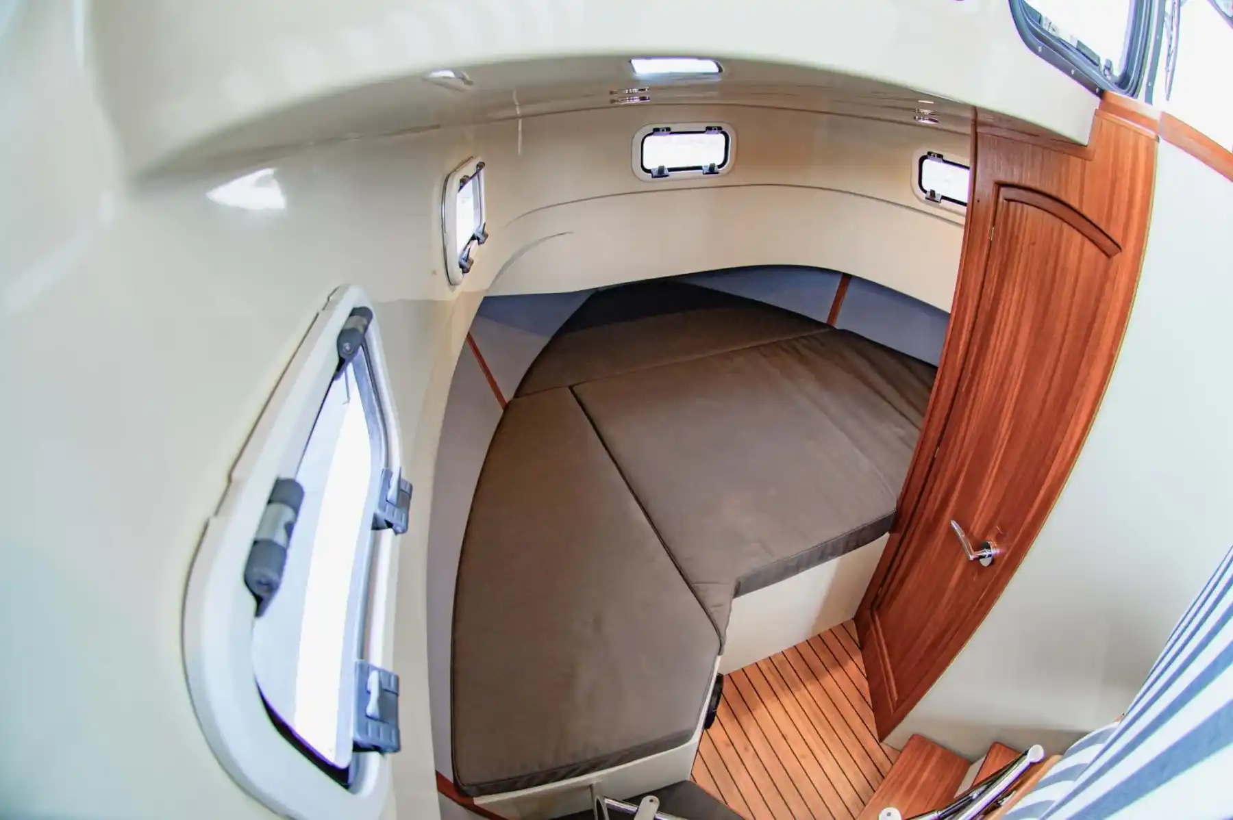 Motorboot IMPOL Yacht & Bootshandel Marim 755