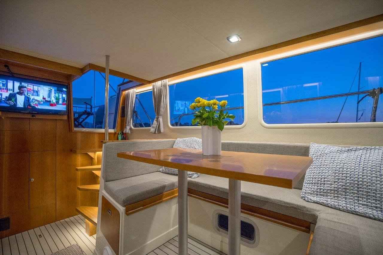 Motorboot IMPOL Yacht & Bootshandel Marim 33
