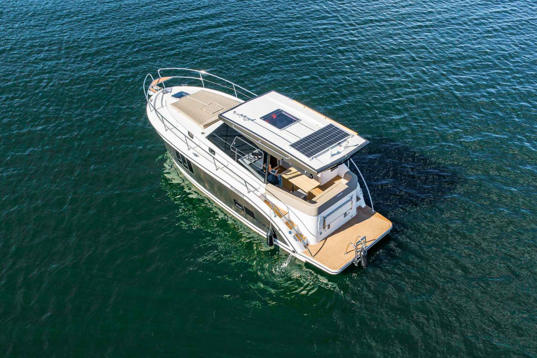 Motorboot Stillo 31