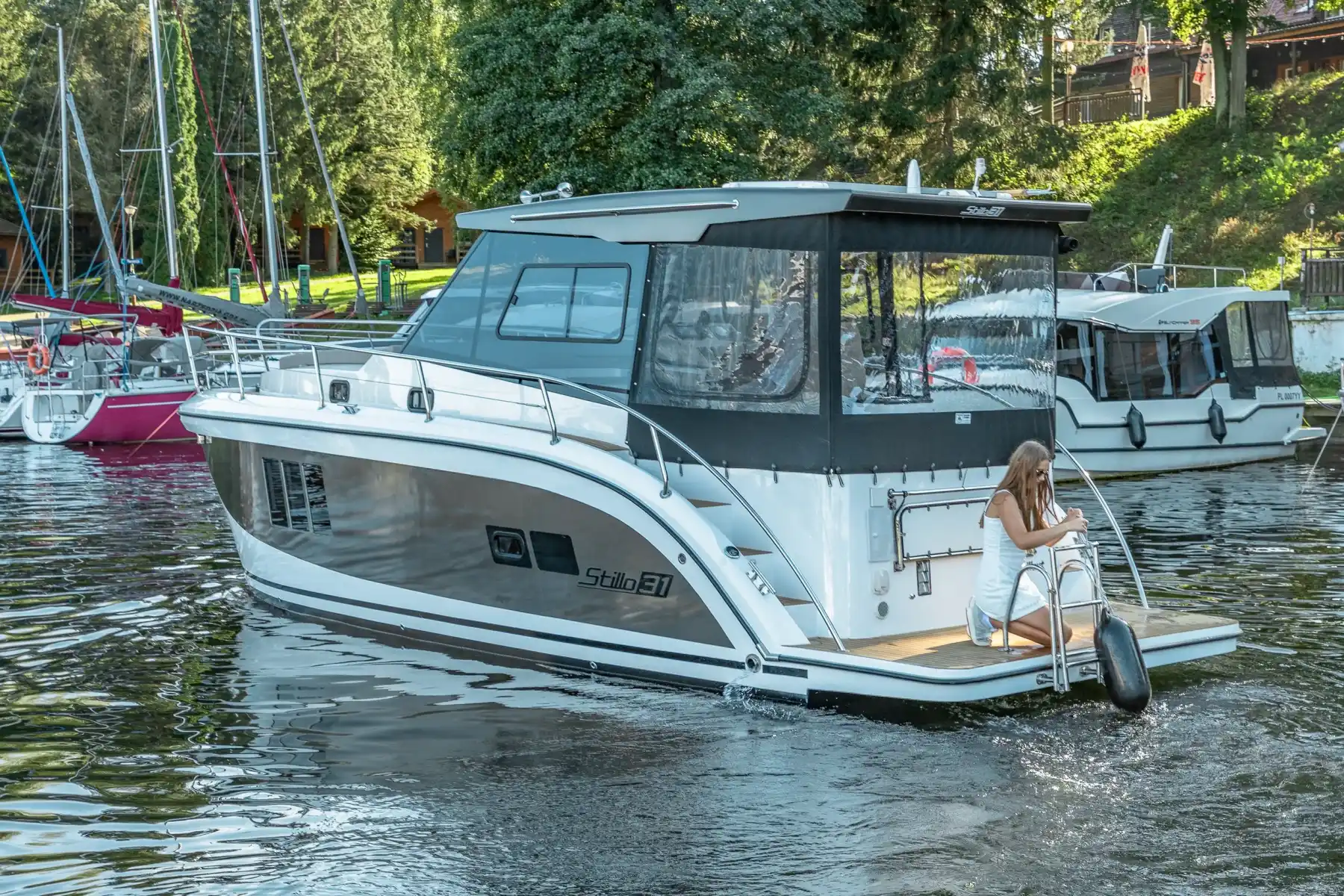 Motorboot Stillo 31