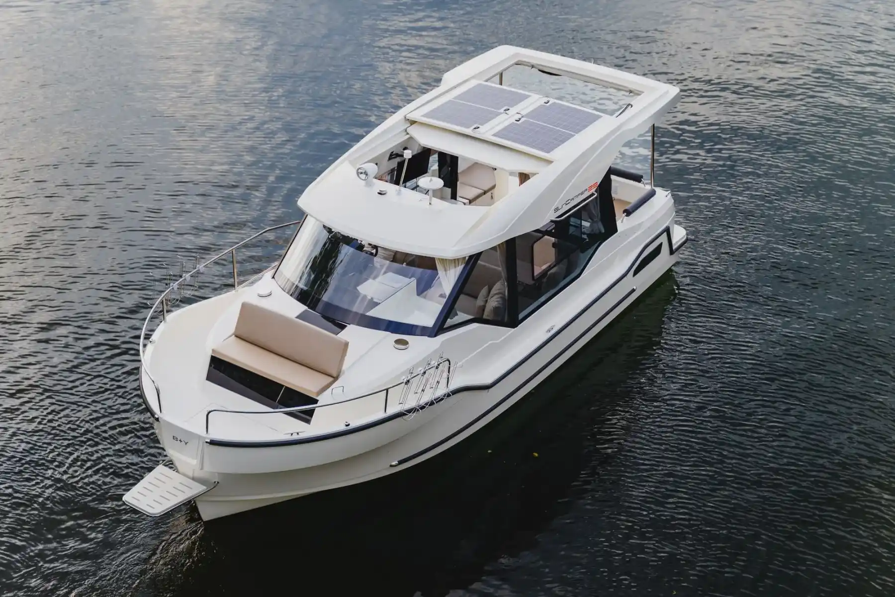 Motorboot IMPOL Yacht & Bootshandel SunCamper 31