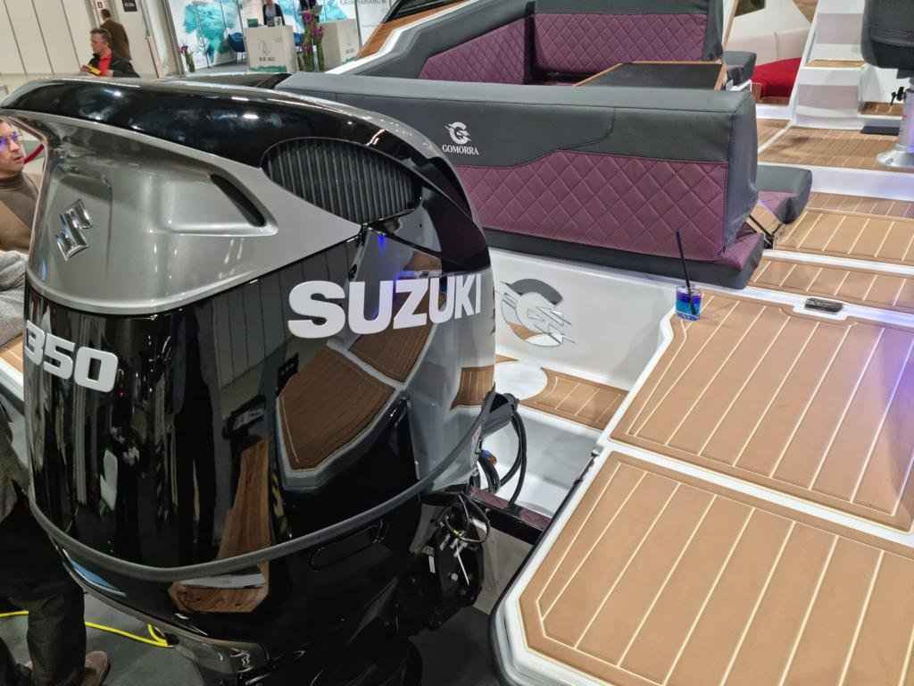 Motorboot IMPOL Yacht & Bootshandel Stillo 8.0