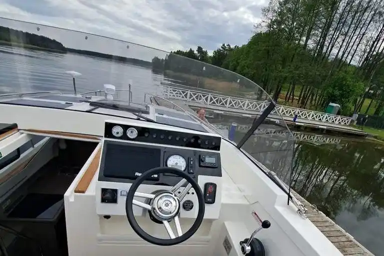 Motorboot Balt 37 Grand