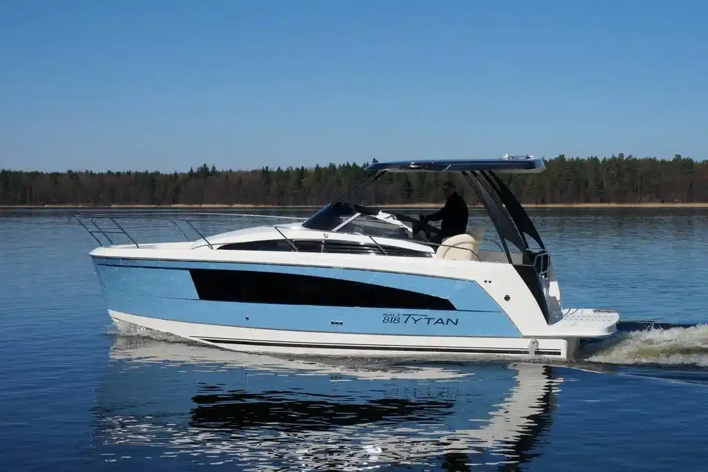 Motorboot Balt 818 Titanium