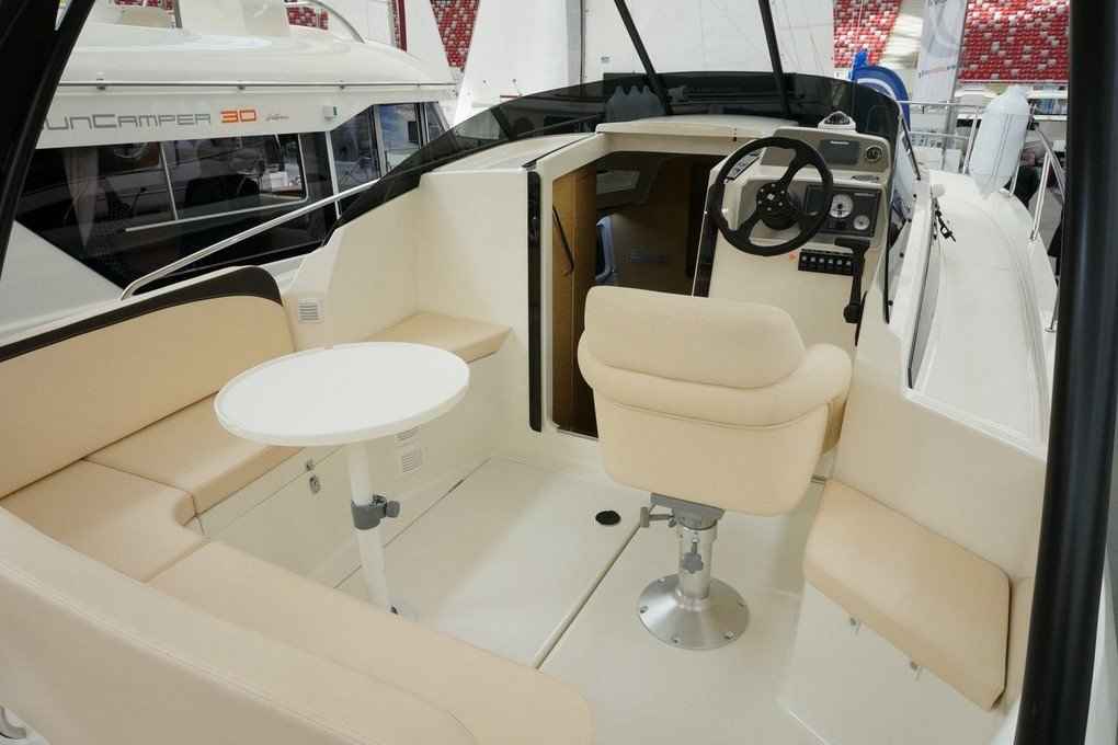 Motorboot Balt 818 Titanium