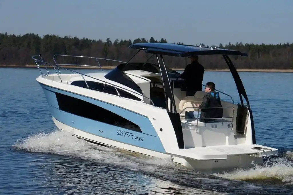 Motorboot Balt 818 Titanium