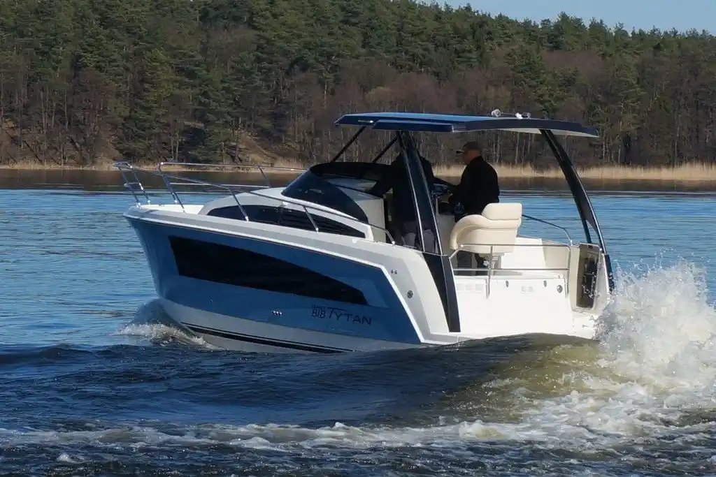Motorboot Balt 818 Titanium