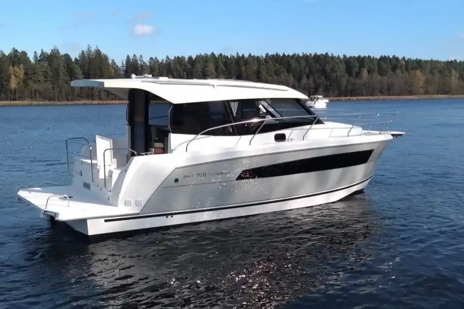 Motorboot Balt 918 Titanium