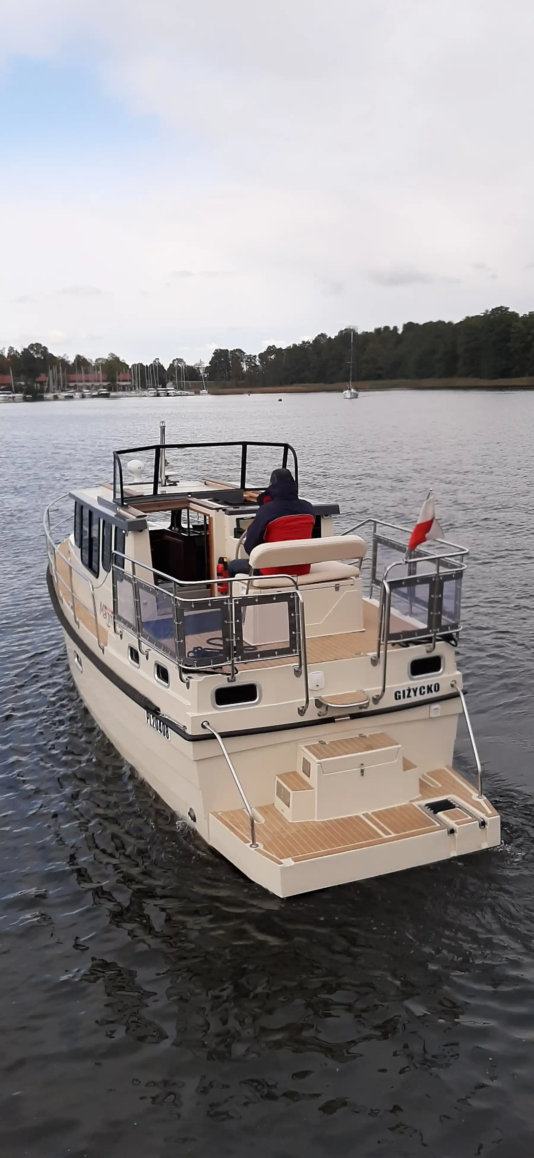 Motorboot IMPOL Yacht & Bootshandel Marim 808