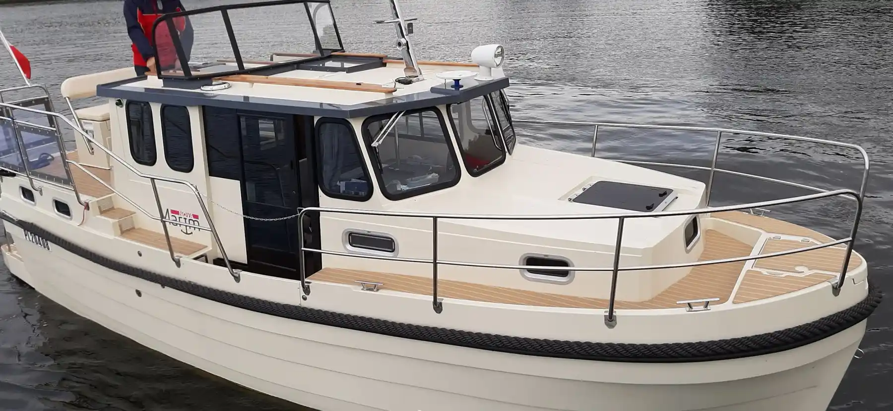 Motorboot IMPOL Yacht & Bootshandel Marim 808