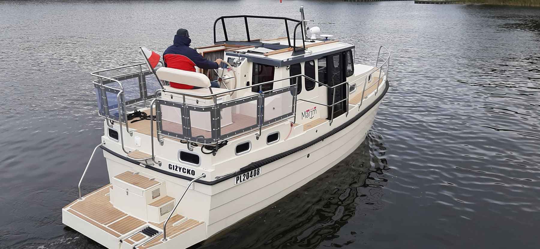 Motorboot IMPOL Yacht & Bootshandel Marim 808