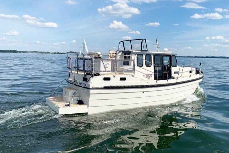 Motorboot IMPOL Yacht & Bootshandel Marim 808
